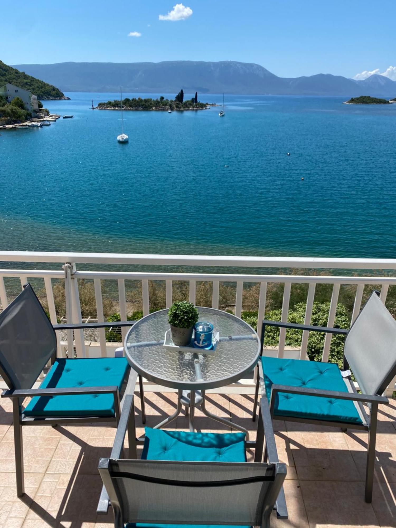 Villa Ante Apartments Blace Bagian luar foto