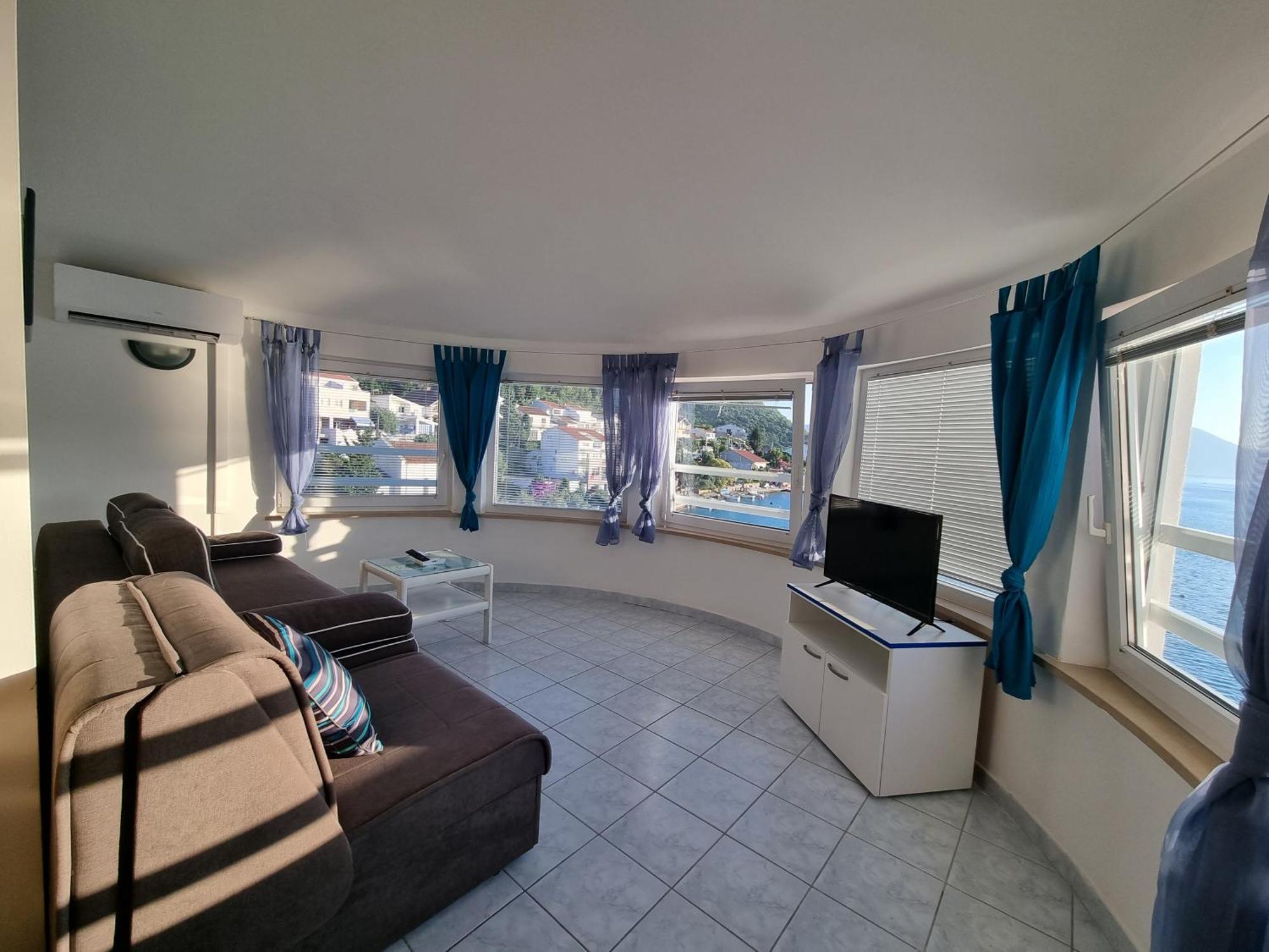 Villa Ante Apartments Blace Bagian luar foto