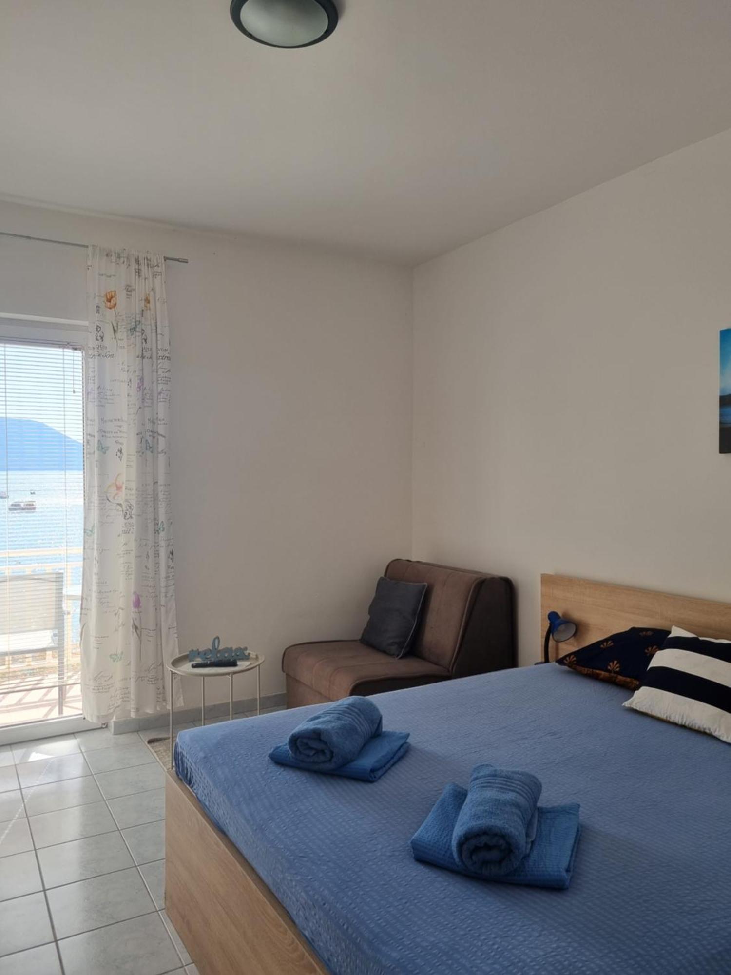 Villa Ante Apartments Blace Ruang foto