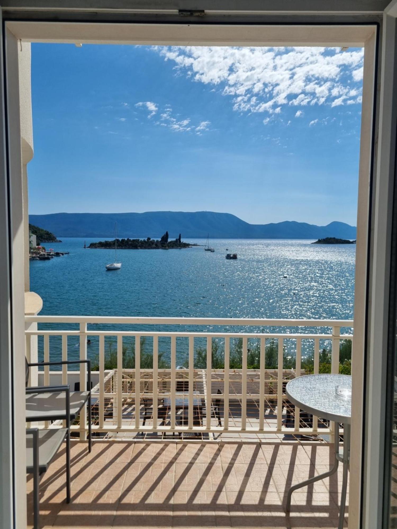 Villa Ante Apartments Blace Ruang foto