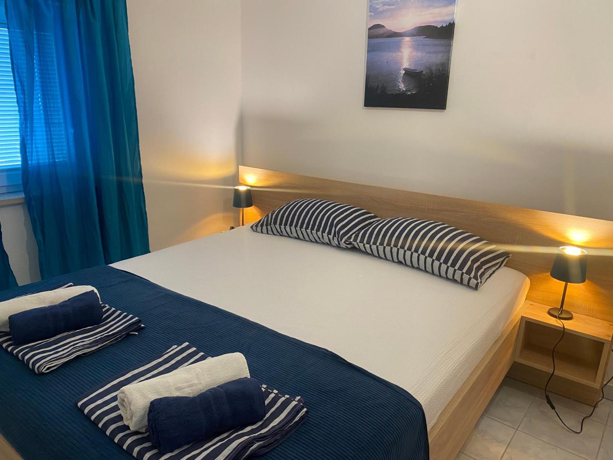 Villa Ante Apartments Blace Bagian luar foto